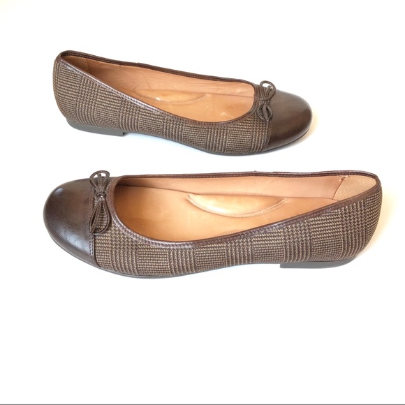 *SOLD* Nurture Herringbone Leather Bow Slip On Flat - Picture 5 of 7